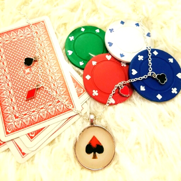 Hand crafted lady luck necklace - Picture 1 of 2